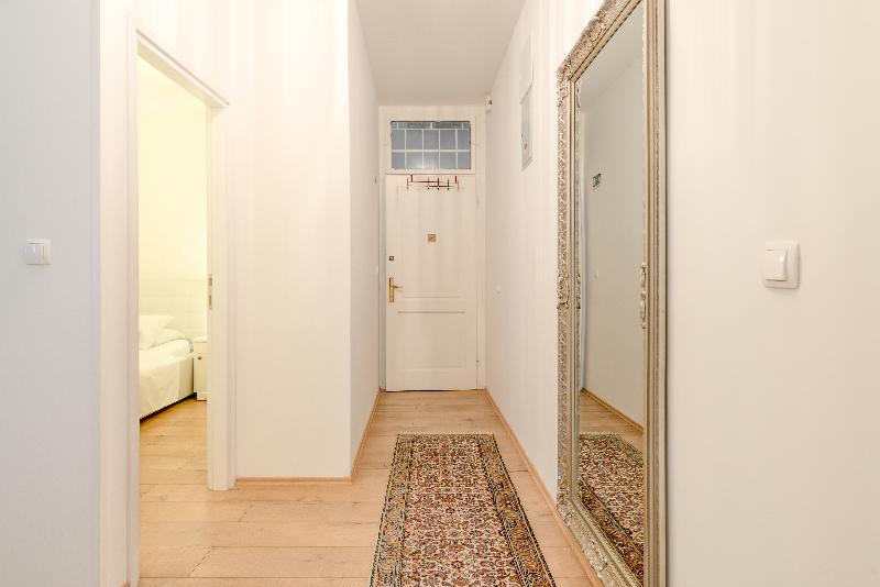 Temple Luxury Apartments & Rooms Split Exterior foto